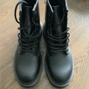 Dr. Martens Original style Boot